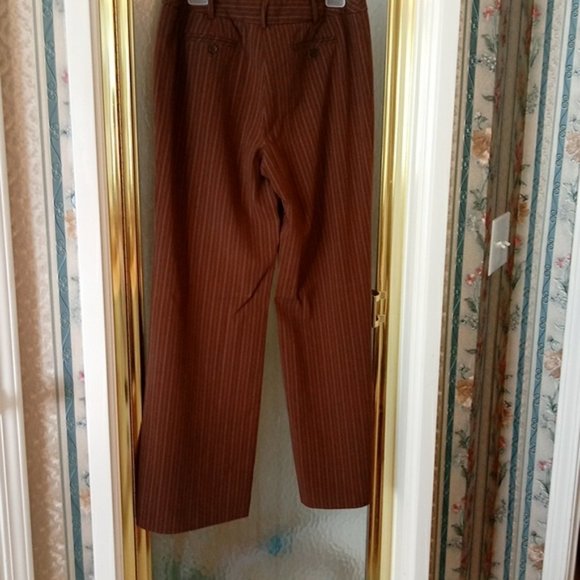 George Slacks - Picture 2 of 2